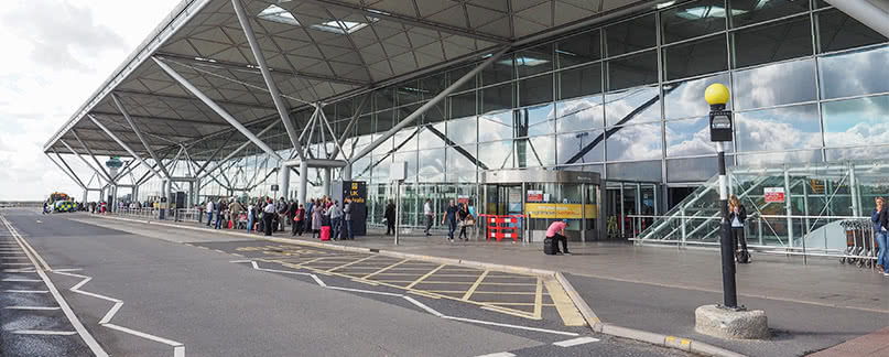 Cancellations and flight delays at London Stansted