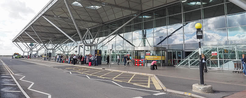flight delays and cancellations at London Standsted Cancellations and flight delays at London Stansted